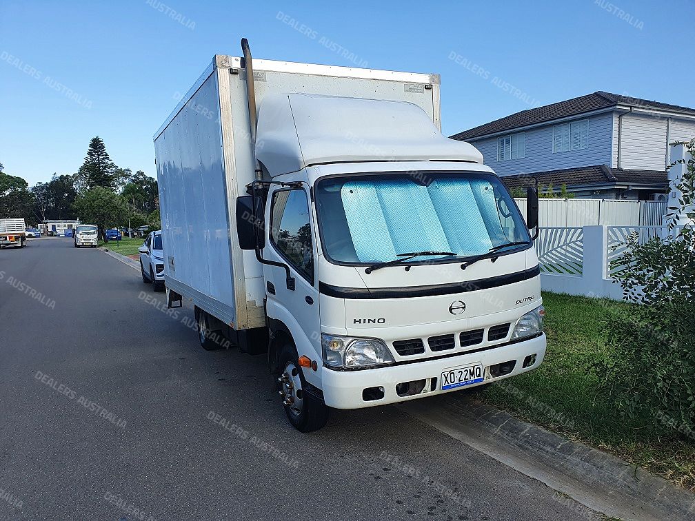 2006 Hino Dutro Wide Cab Pantech | Truck, Trailer & Heavy Equipment ...