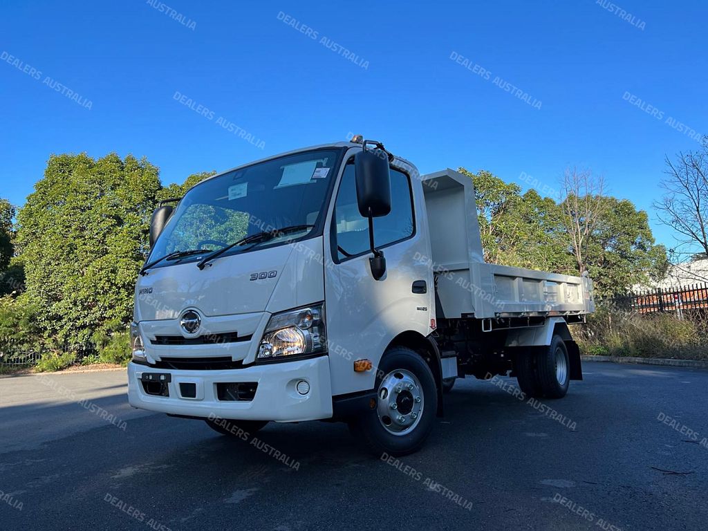 2025 Hino 2025 Hino 717 Mt 3430 Wide Tipper Pro for sale in NSW 