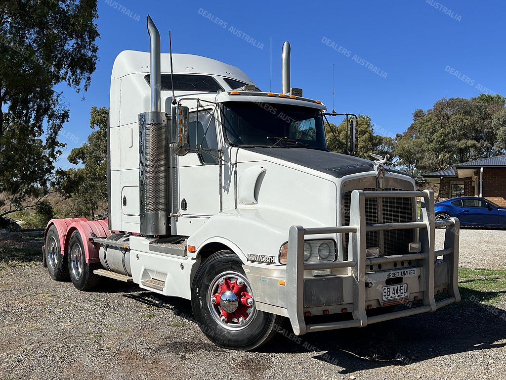 2000 Kenworth T401 Prime Mover | Truck, Trailer & Heavy Equipment Auctions