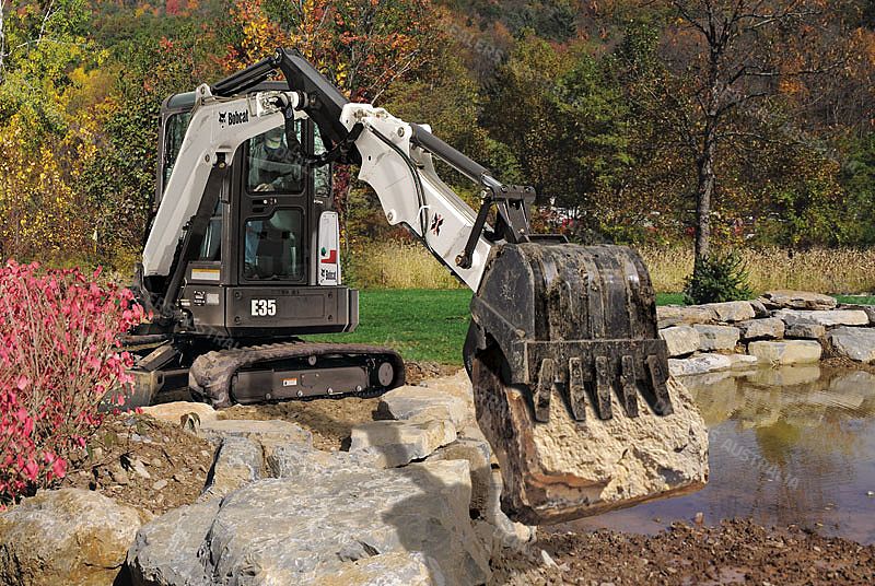 Bobcat E35 Compact Excavator for sale in SA 21710gEk Construction