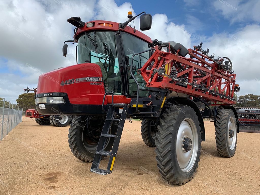 Case IH 4420 Patriot Self Propelled Sprayer for sale in SA #50989 ...