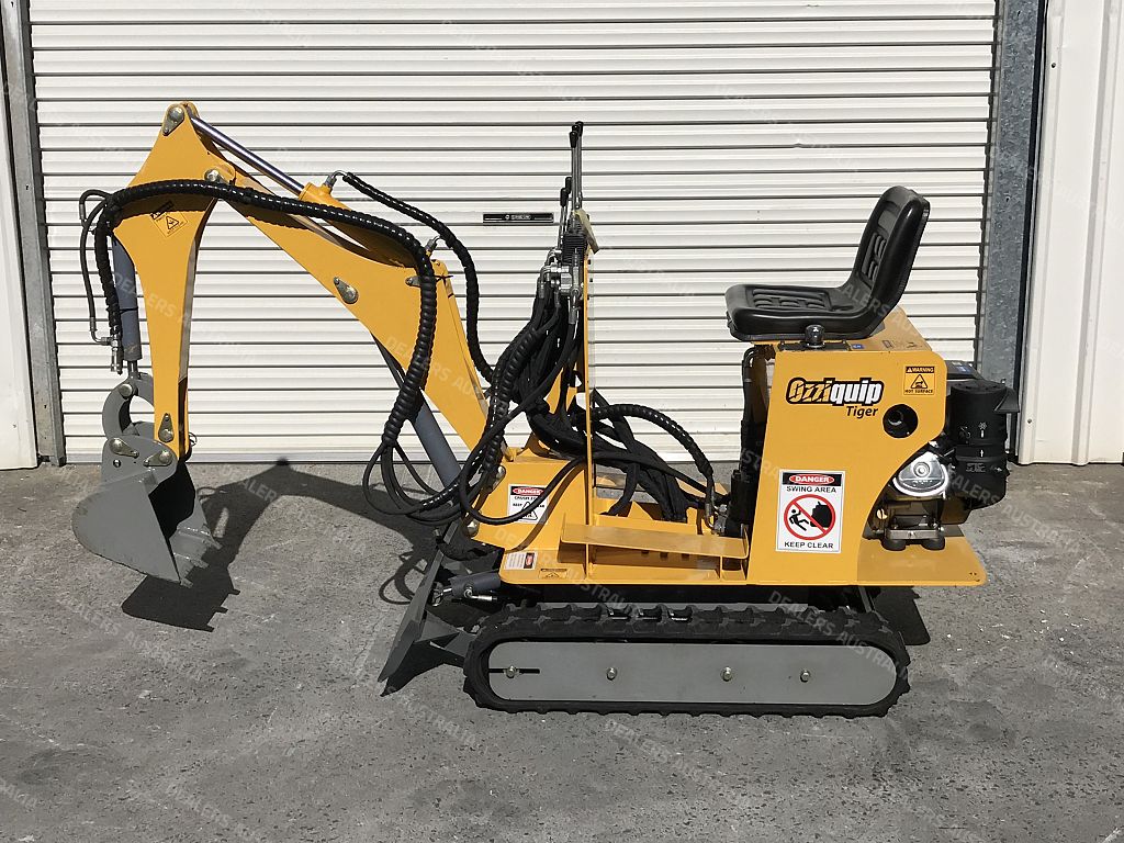 Mini Excavator 730mm Wide for sale in QLD 1101 Construction Dealers