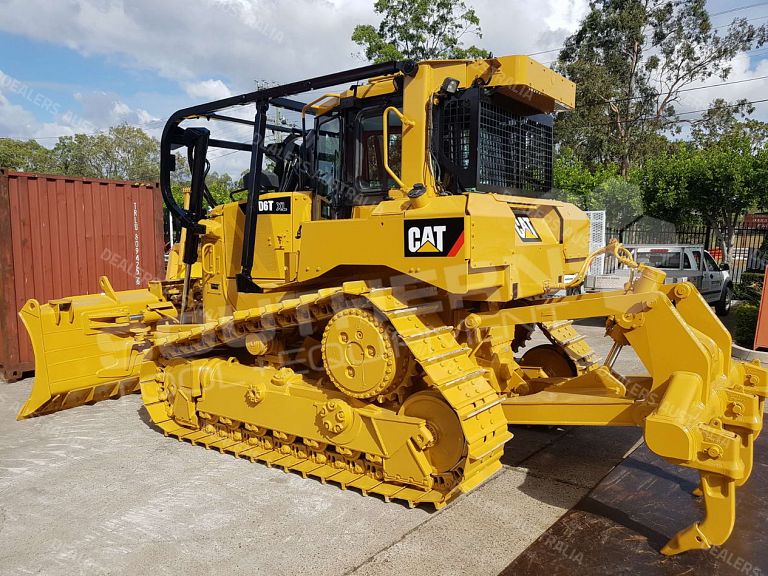 Caterpillar D6T XL Dozer VPAT Blade Sweeps Screens Rippers fitted #2315 ...