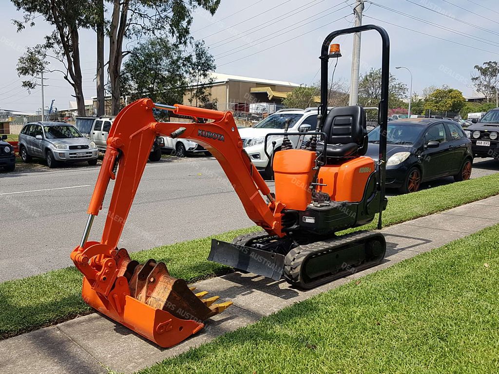 Kubota K008-3 Mini Excavator Specs