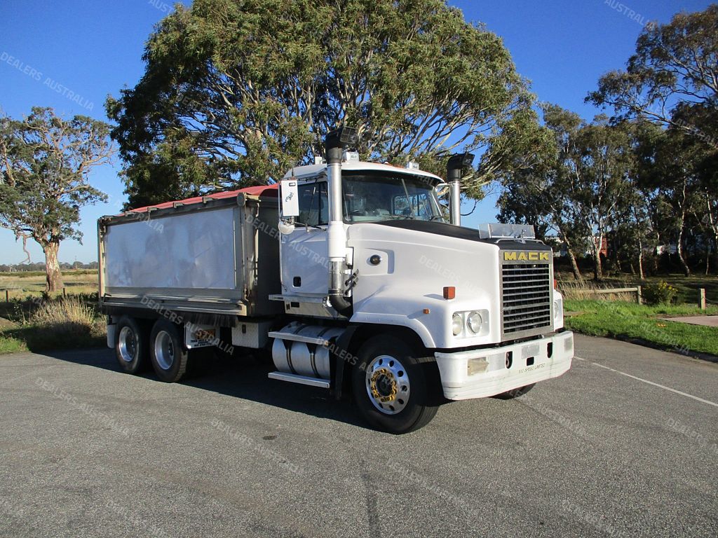 used mack trucks for sale australia