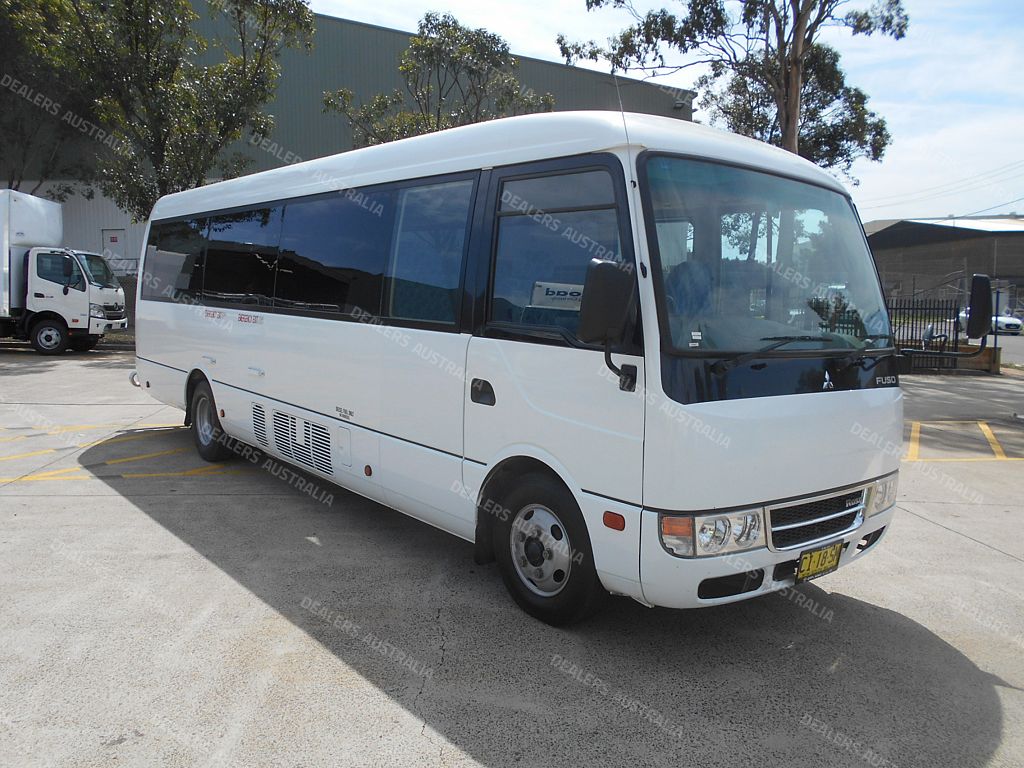 Mitsubishi fuso rosa