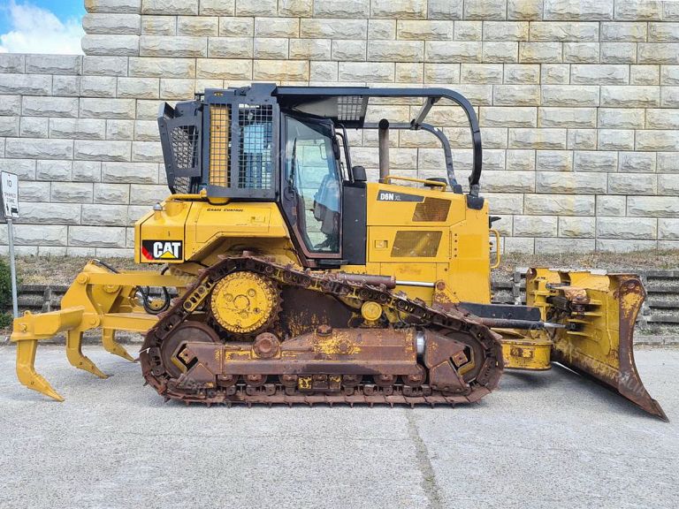 2016 Caterpillar D6N XL for sale in QLD #D6N XL (Stock No. 93947 ...