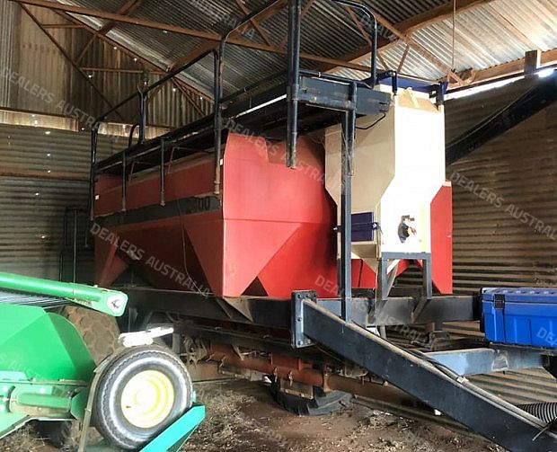 CASE IH Concord 2400 Air Seeder Cart for sale in QLD BE02752 Truck