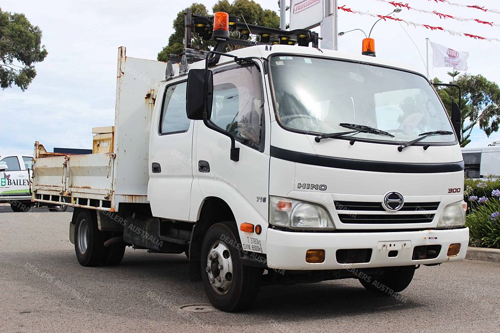 2010 Hino 300 Series 716 for sale in WA #7970 | Truck Dealers Australia