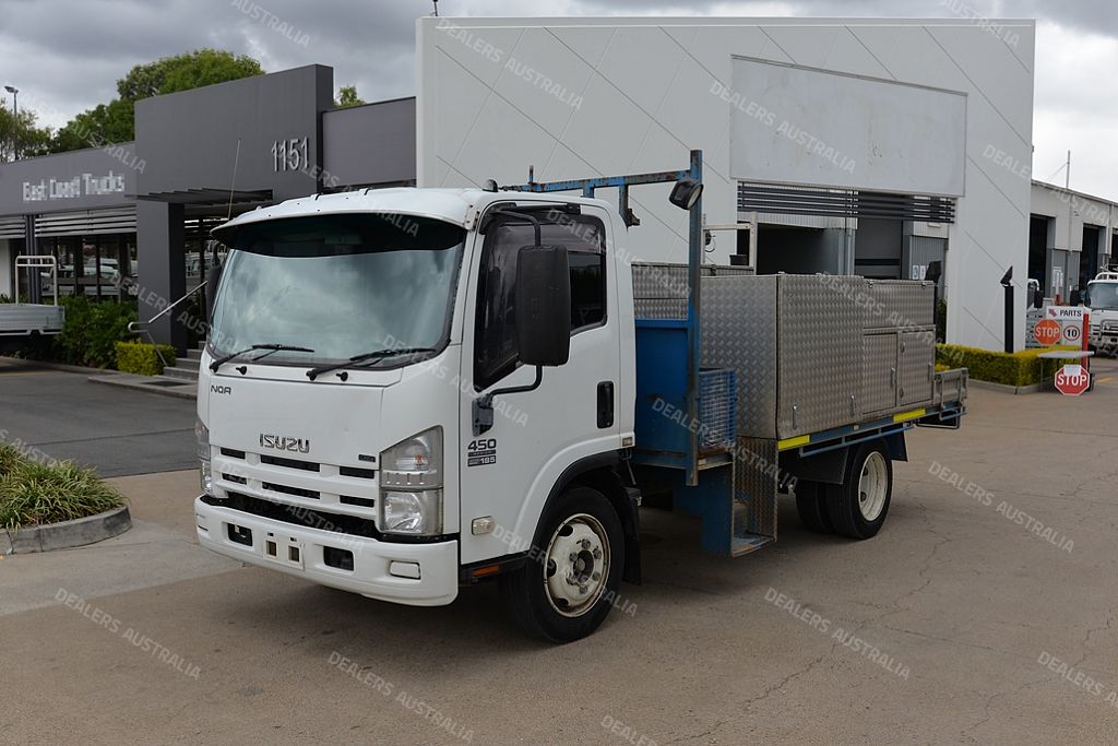 2010-isuzu-nqr-450-for-sale-in-qld-6043acs01-truck-dealers-australia